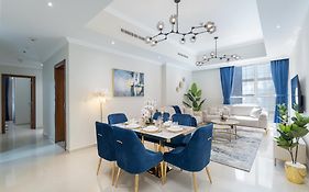Dunya Tower Luxury And 2 Min Walk To Dubai Mall And Burj Khalifa In Heart Of Downtown